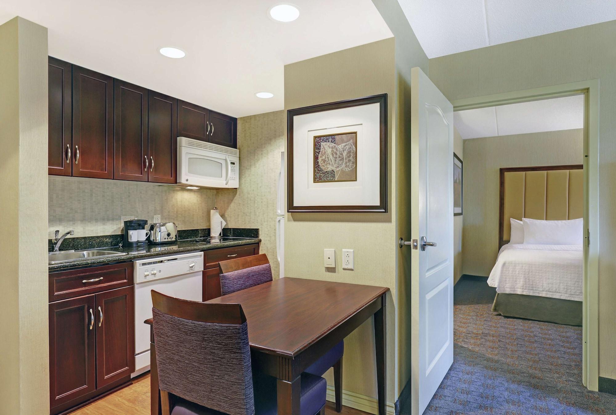 Homewood Suites By Hilton Cambridge-Waterloo, Ontario Exterior foto